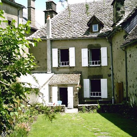 Chambre D'Hotes La Maison De Barrouze Bed & Breakfast Salers Luaran gambar