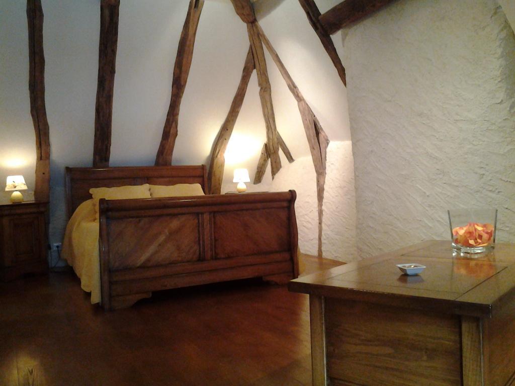 Chambre D'Hotes La Maison De Barrouze Bed & Breakfast Salers Luaran gambar